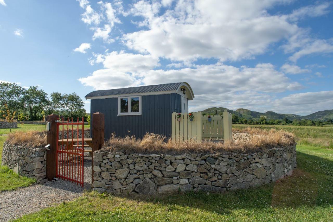 ホテルBluebell Lane Glamping ニューリー エクステリア 写真
