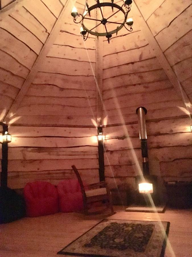 ホテルBluebell Lane Glamping ニューリー エクステリア 写真