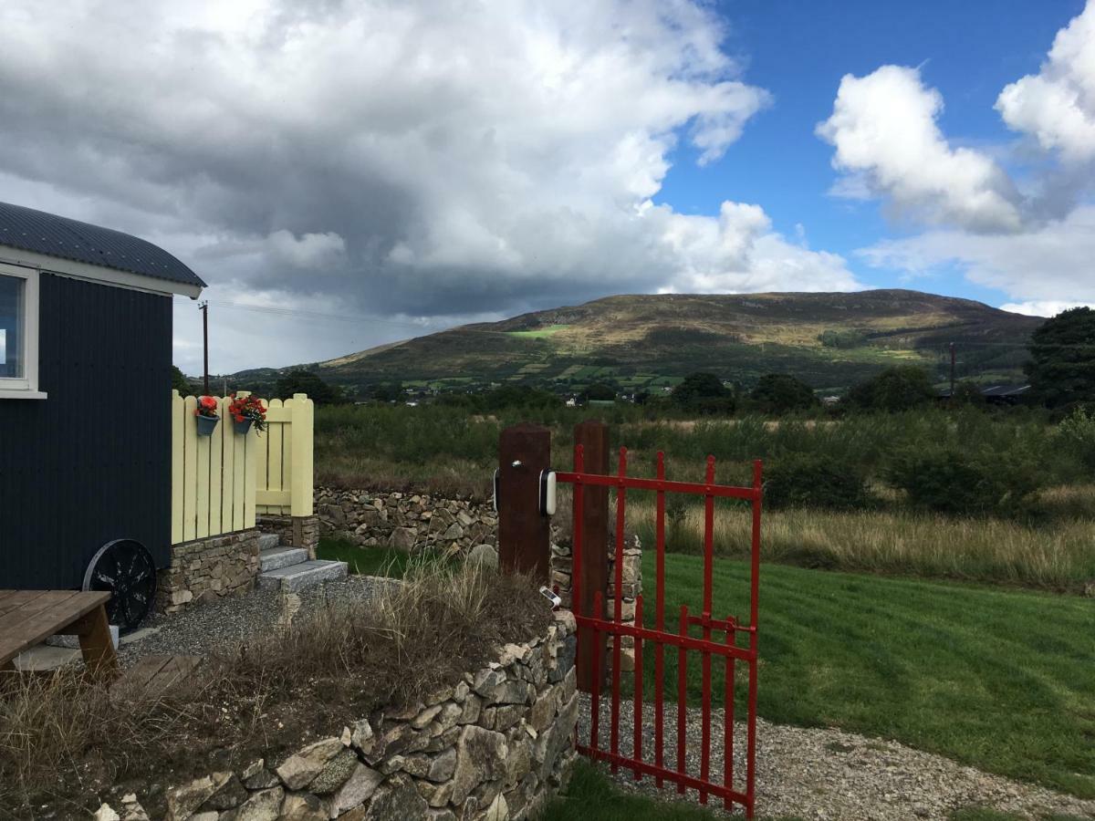 ホテルBluebell Lane Glamping ニューリー エクステリア 写真